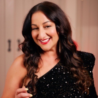 Simone Kaye Wedding & Events singer