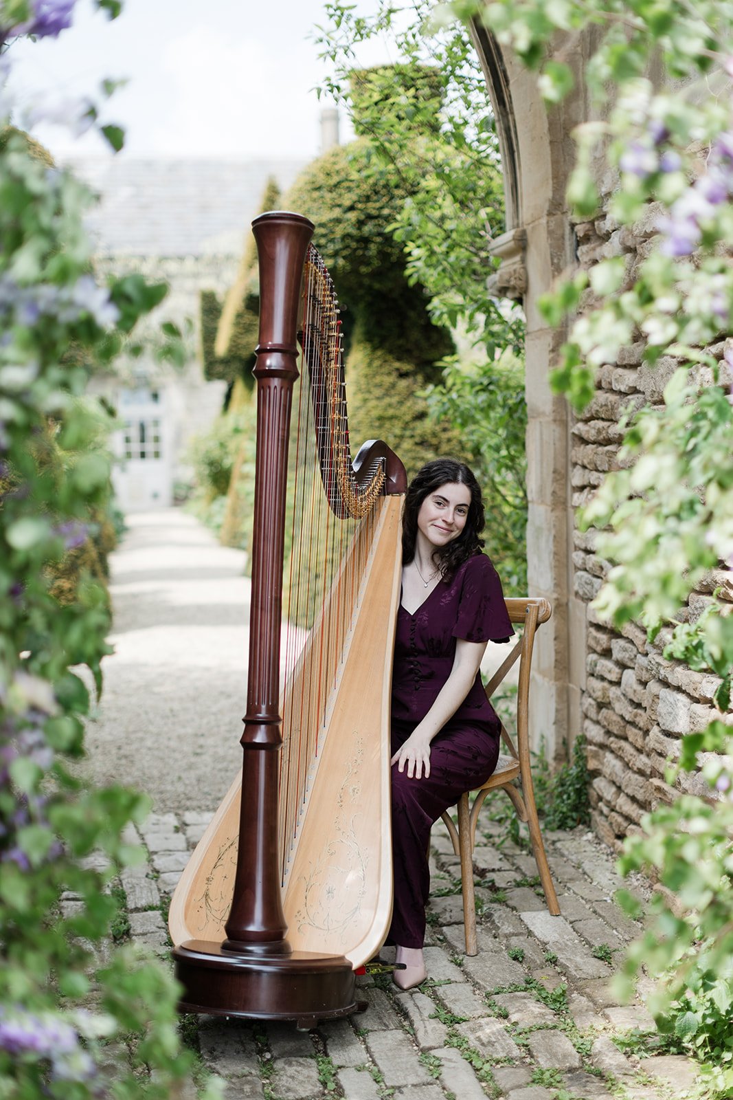 Noa Davies - Harpist  gallery