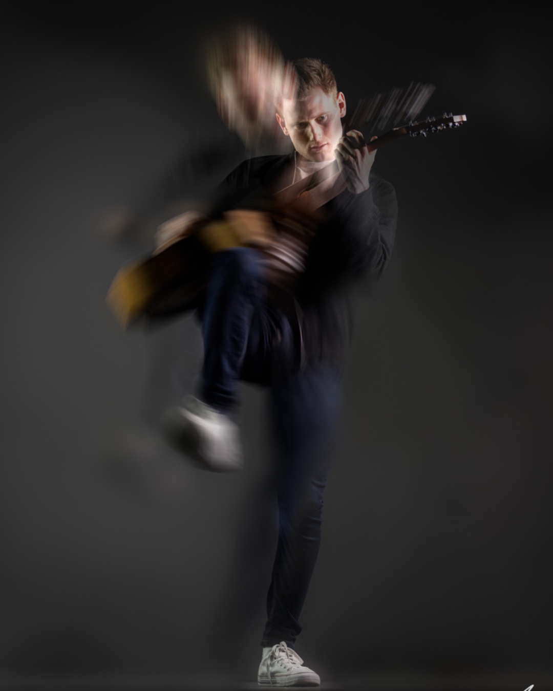 Jamie Felton Singer & (Fingerstyle) Guitarist gallery