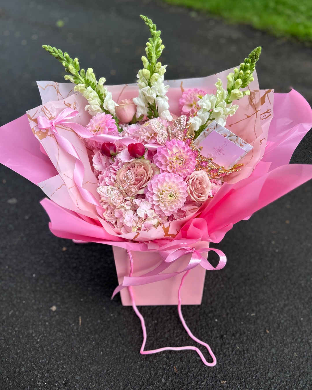 Willow’s Flowers gallery
